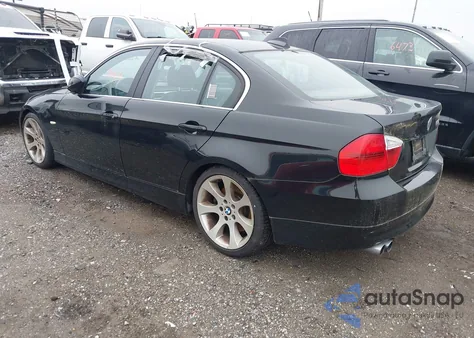 2006 BMW 330I z USA, uszkodzony, nr VIN WBAVB33516PS14615